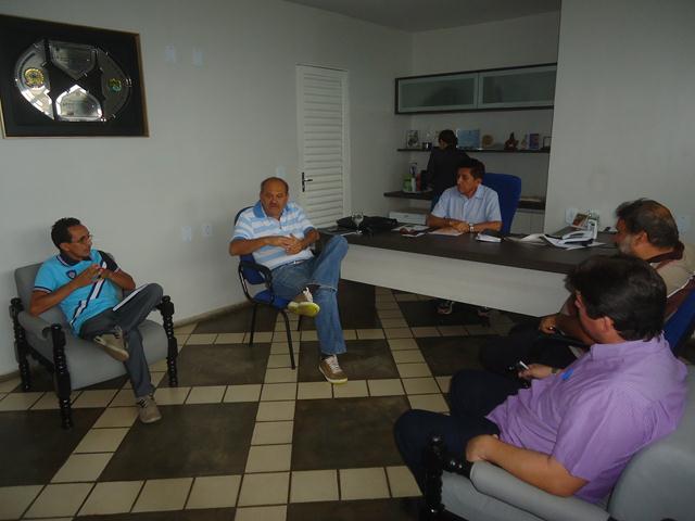 Dr. Zé Maria Reuniu-se com o Dep.Fernando Monteiro - Imagem 7