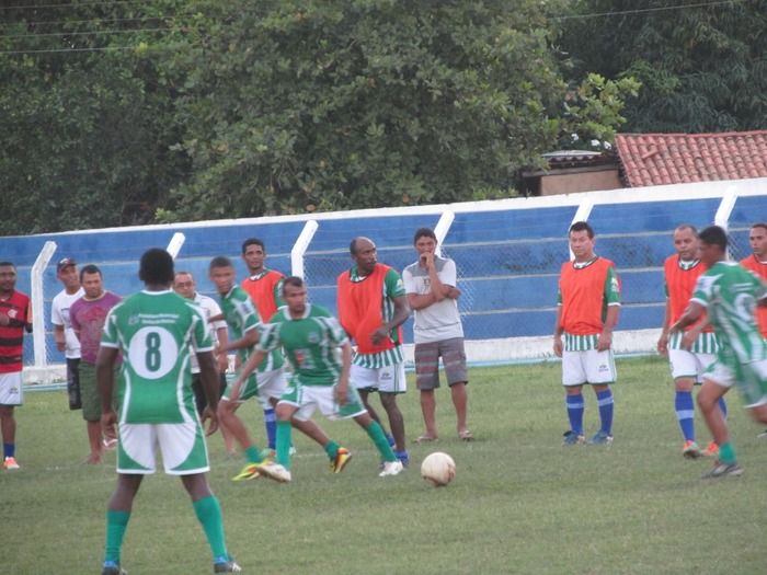 Time do prefeito Walter Alencar empata com o time de veteranos do prefeito Adalberto de Santo Antônio dos Milagres - Imagem 27