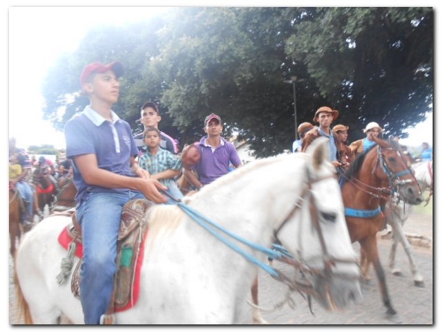 Comunidade inhumense participou ativamente das atividades religiosas do Festejo de São José 2015 - Imagem 39