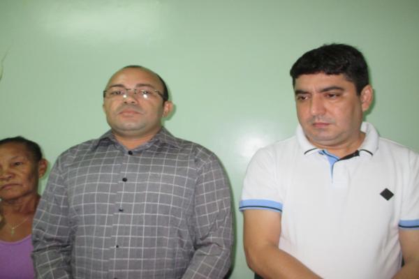 Toma posse o novo diretor do Hospital Regional Dr. Francisco Ayres Cavalcante - Imagem 72