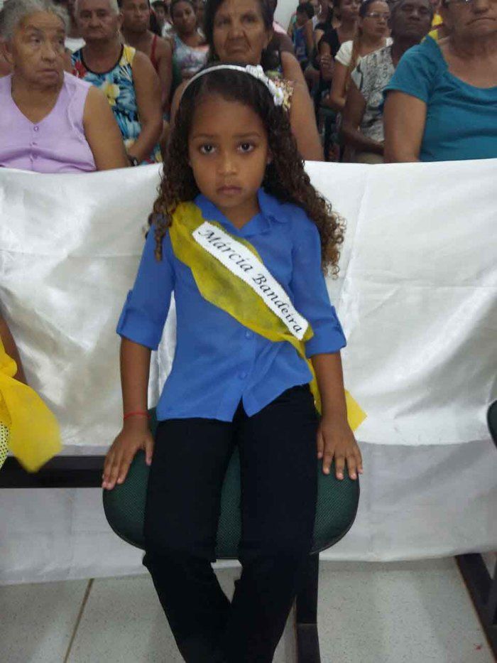 Secretarias realizam caminhada em comemoração ao Dia Internacional da Mulher - Imagem 45