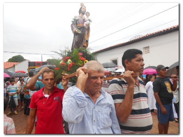 Comunidade inhumense participou ativamente das atividades religiosas do Festejo de São José 2015/ Procissão de São José - Imagem 7