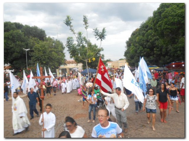 Comunidade inhumense participou ativamente das atividades religiosas do Festejo de São José 2015/ Procissão de São José - Imagem 25