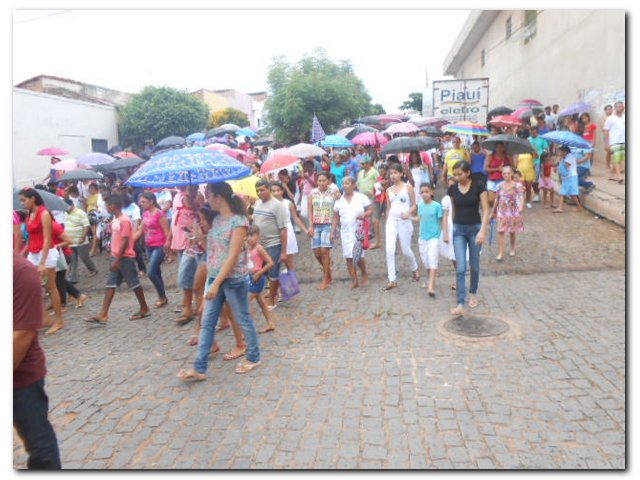 Comunidade inhumense participou ativamente das atividades religiosas do Festejo de São José 2015/ Procissão de São José - Imagem 24