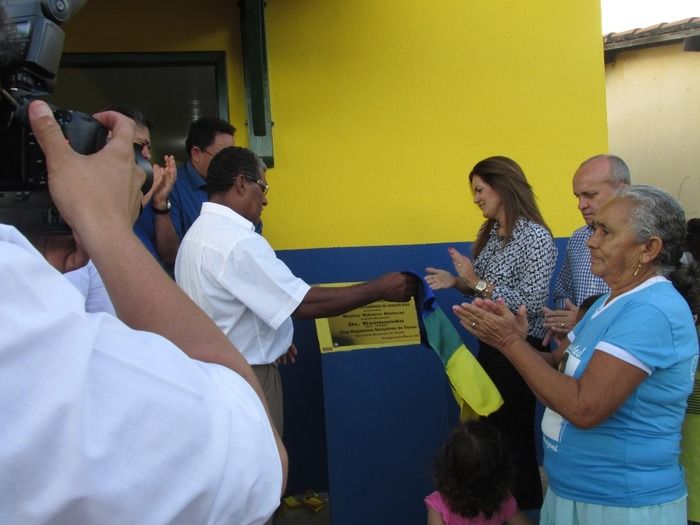 Prefeito Walter Alencar e Lideranças politicas entregam obras de Reformas e Ampliação em Agricolândia - Imagem 16