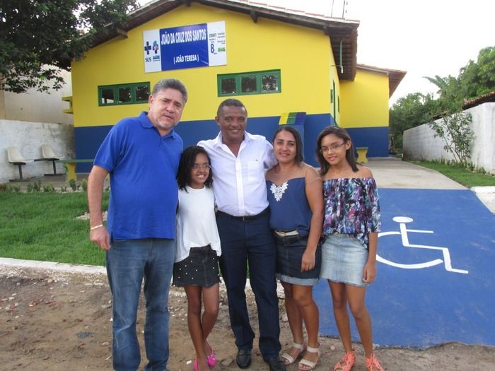 Prefeito Walter Alencar e Lideranças politicas entregam obras de Reformas e Ampliação em Agricolândia - Imagem 12