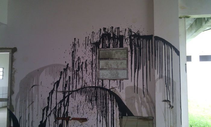 JUAZEIRO DO PIAUÍ: Vândalos picham paredes e quebram vitrôs da Creche Municipal   - Imagem 3