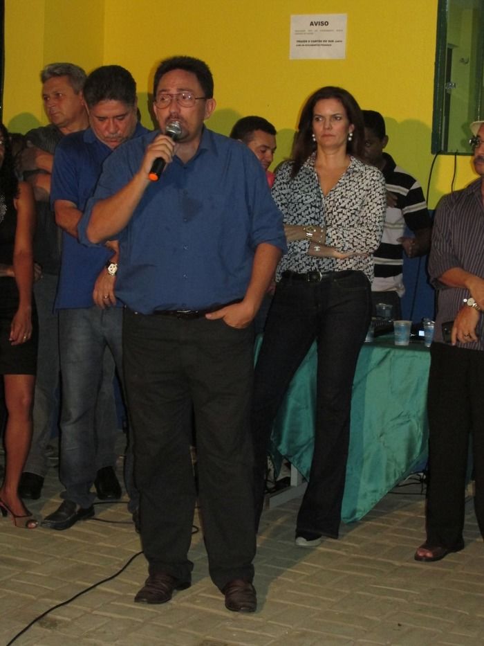 Prefeito Walter Alencar e Lideranças politicas entregam obras de Reformas e Ampliação em Agricolândia - Imagem 65