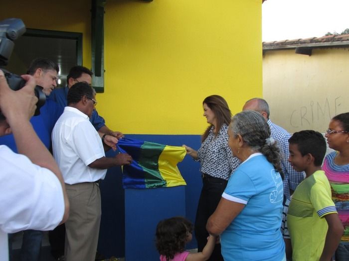 Prefeito Walter Alencar e Lideranças politicas entregam obras de Reformas e Ampliação em Agricolândia - Imagem 6