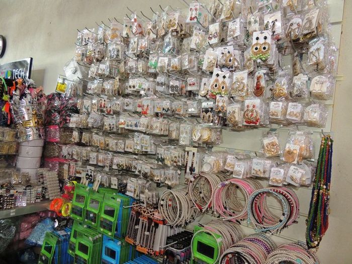 Lojão das Utilidades menor preço à vista ou no cartão na compra no atacado ou varejo  - Imagem 9