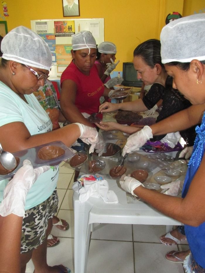 CRAS Realiza Oficina de ovos de Páscoa para 22 mães em Agricolândia - Imagem 16