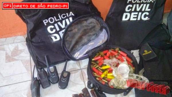 Policia Federal desarticula quadrilha com arsenal em São Pedro do Piauí - Imagem 2