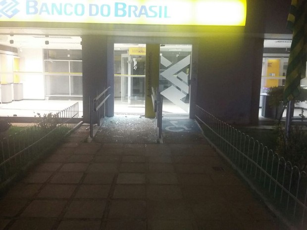 Bando arromba cofre do BB de Elesbão Veloso - Imagem 2