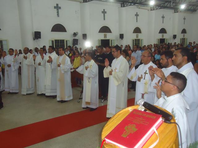 Advogado ipiranguense é ordenado Presbítero Católico - Imagem 105