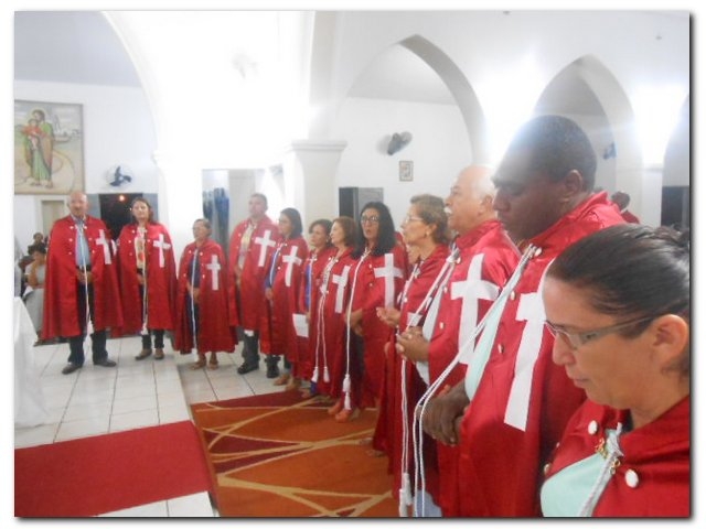 Confraria do Divino Espírito Santo da Confederação Valenciana recebe novos associados de Inhuma - Imagem 29