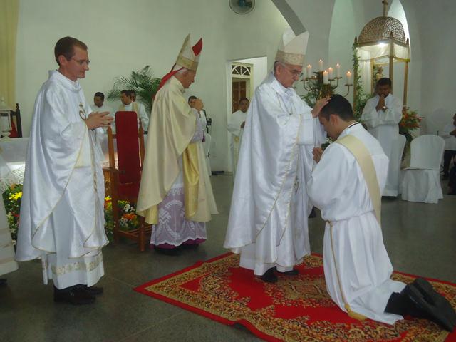 Advogado ipiranguense é ordenado Presbítero Católico - Imagem 97