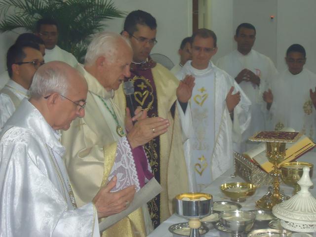 Advogado ipiranguense é ordenado Presbítero Católico - Imagem 150