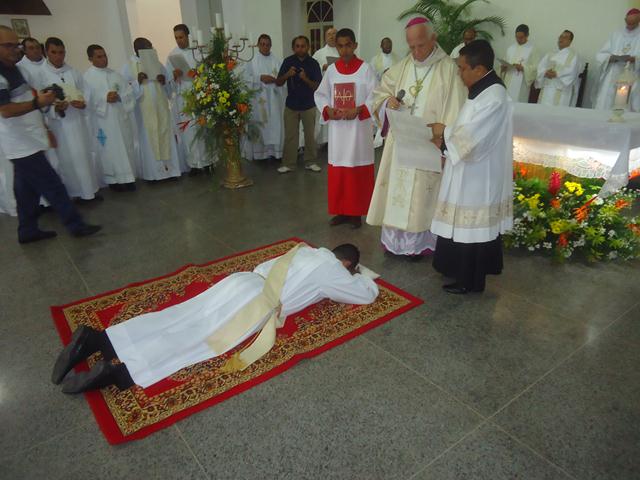 Advogado ipiranguense é ordenado Presbítero Católico - Imagem 90
