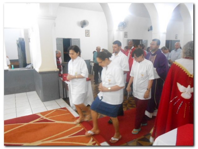 Confraria do Divino Espírito Santo da Confederação Valenciana recebe novos associados de Inhuma - Imagem 2