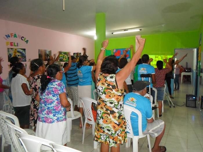 Idosos do Grupo da Alegria participam de encontro interativo e informativo no CRAS. - Imagem 8