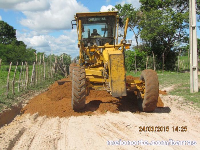 Obras de recuperação de estradas são intensificadas no interior de Barras - Imagem 5