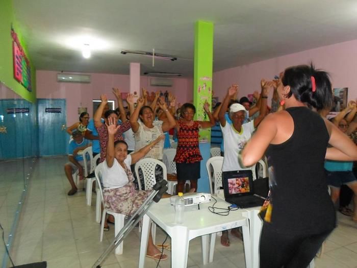 Idosos do Grupo da Alegria participam de encontro interativo e informativo no CRAS. - Imagem 7