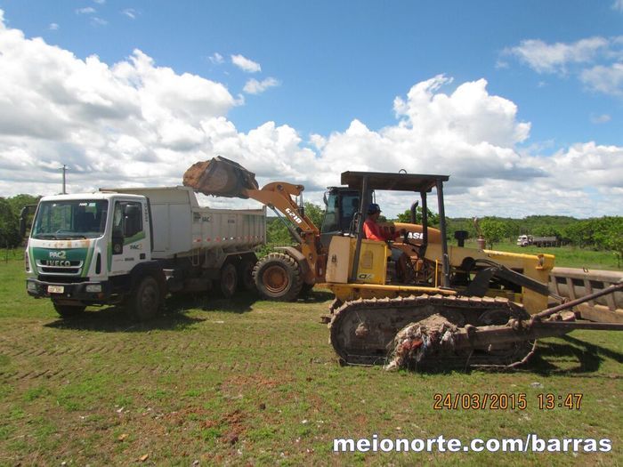 Obras de recuperação de estradas são intensificadas no interior de Barras - Imagem 11
