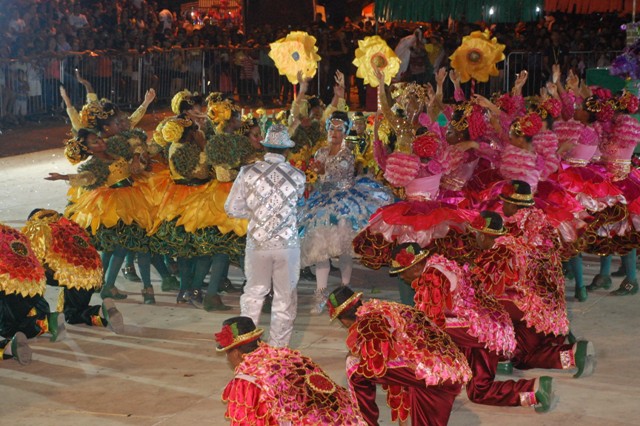 Associação Brincantes do Folclore já organiza eventos juninos de porte nacional em Floriano - Imagem 1