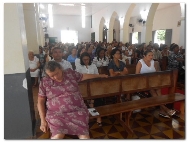 inhumenses e familiares se despedem de Apolinário com muita comoção - Imagem 11