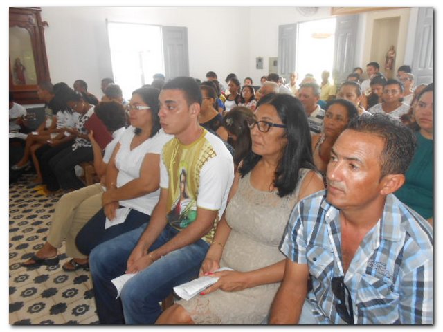 inhumenses e familiares se despedem de Apolinário com muita comoção - Imagem 7