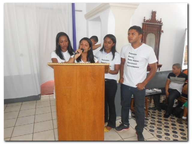 inhumenses e familiares se despedem de Apolinário com muita comoção - Imagem 31