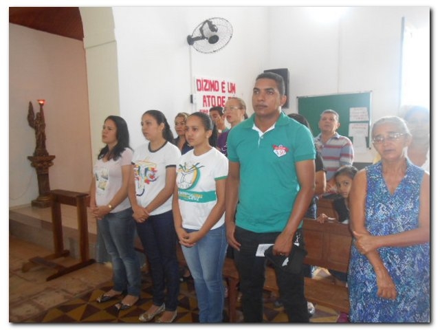 inhumenses e familiares se despedem de Apolinário com muita comoção - Imagem 21