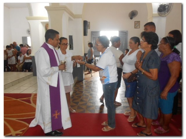 inhumenses e familiares se despedem de Apolinário com muita comoção - Imagem 27