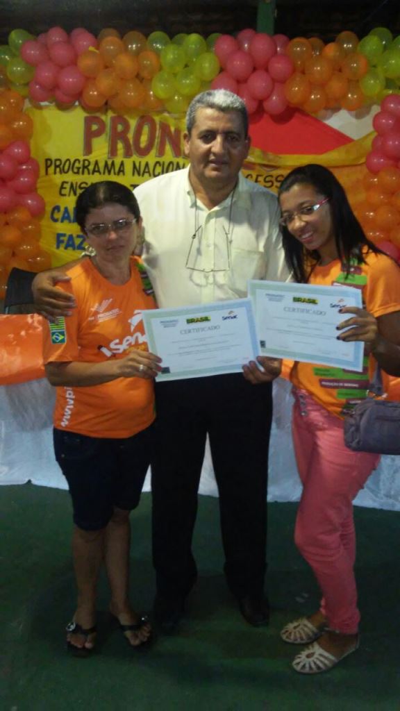 Alunos do PRONATEC recebem certificados de cursos realizados em Boa Hora - Imagem 20