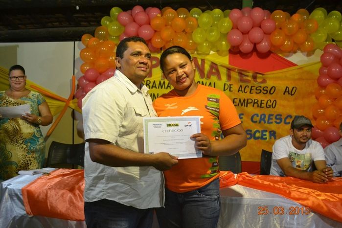 Alunos do PRONATEC recebem certificados de cursos realizados em Boa Hora - Imagem 10