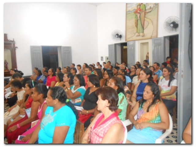 Arcebispo Dom Jacinto nomeia novo Padre para a Paróquia São José de Inhuma - Imagem 20