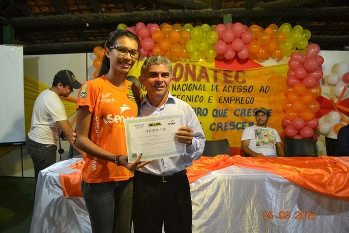 Alunos do PRONATEC recebem certificados de cursos realizados em Boa Hora - Imagem 15