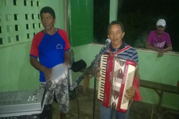 Sexta-feira de muito forró Para os idosos de Amarante - Imagem 3