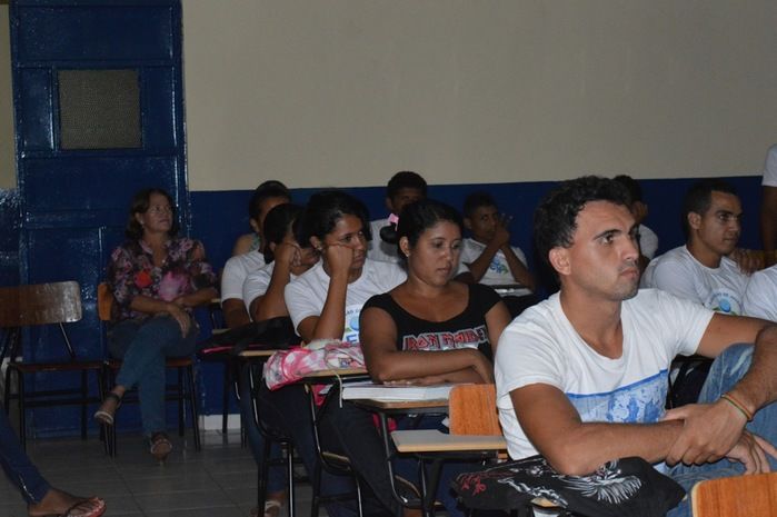 Alunos do EJA assistiram o filme Campomaiorense Mistérios e Vinganças em uma aula cultura. - Imagem 2