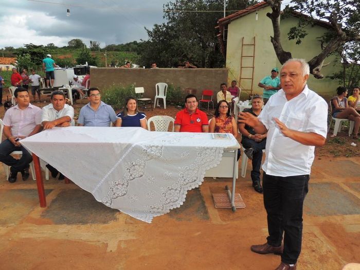 Prefeita inaugura sistema de abastecimento d'água na zona rural - Imagem 18
