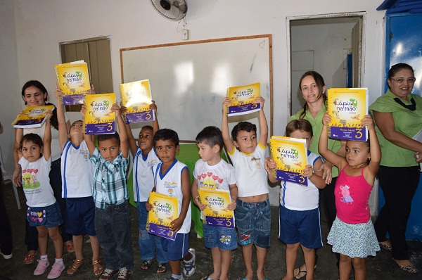 Alunos da U.E Plágida de França recebem livros didáticos para a Educação Infantil   - Imagem 30