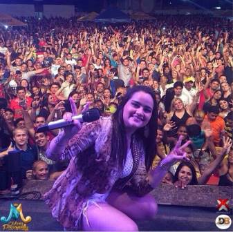 Participe do Sorteio Foto Exclusiva com a Cantora Mara Pavanelly no Blog Meio Norte Agricolândia - Imagem 3
