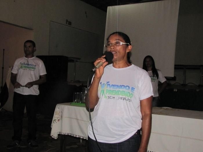 Comandante de Polícia ministra palestra sobre drogas e alcoolismo em projeto do Projovem  - Imagem 1