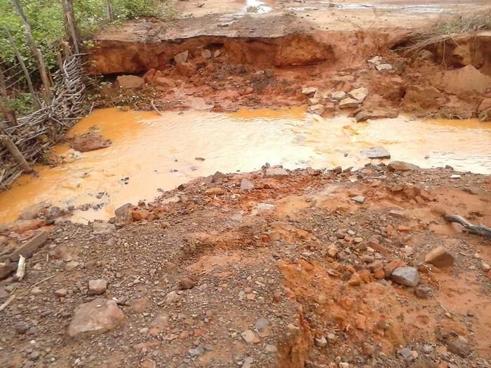 Estradas - Prefeitura de Itainópolis realiza conserto emergencial nas estradas do município - Imagem 4