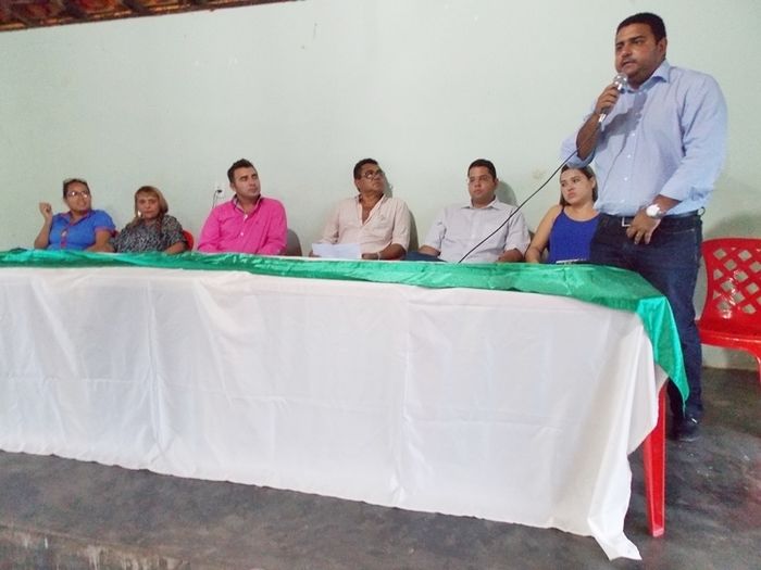 Prefeito Antônio Parambú entrega 15 casas do Programa Minha Casa Minha Vida 2 - Imagem 14