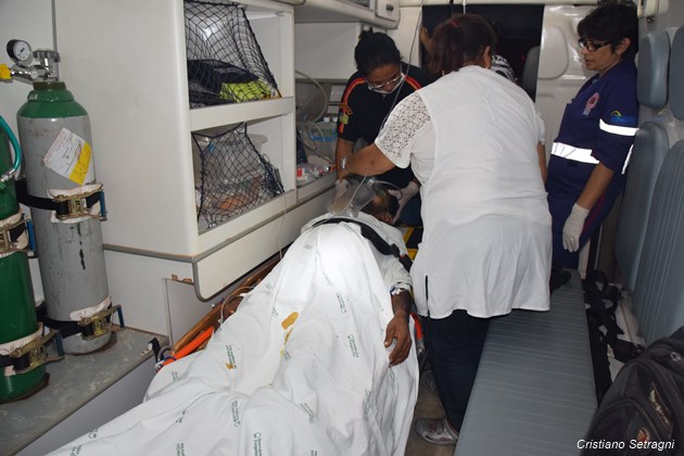 Homem alvejado por tiros em Corrente - Imagem 1