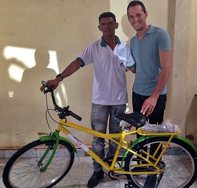 Secretaria de Saúde realiza entrega de 13 bicicletas aos Agentes de Saúde do município. - Imagem 8