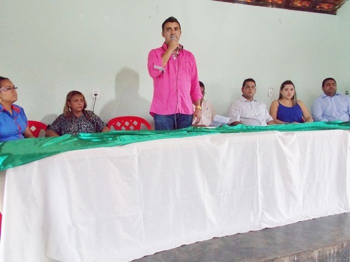 Prefeito Antônio Parambú entrega 15 casas do Programa Minha Casa Minha Vida 2 - Imagem 10