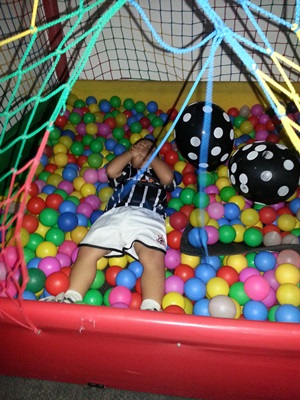 Gláucia e Marcos celebram o aniversário de dois anos do filho - Imagem 12