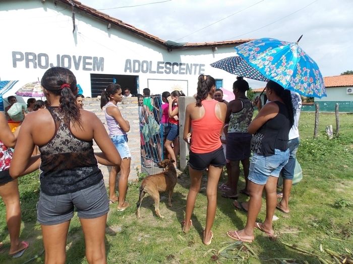 Secretaria de Assistência Social faz distribuição de alimentos para as famílias cadastradas no Programa Bolsa Família   - Imagem 18